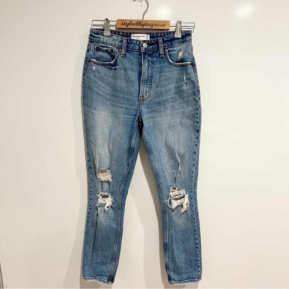 Abercrombie & Fitch Curve Love High Rise Skinny Jean